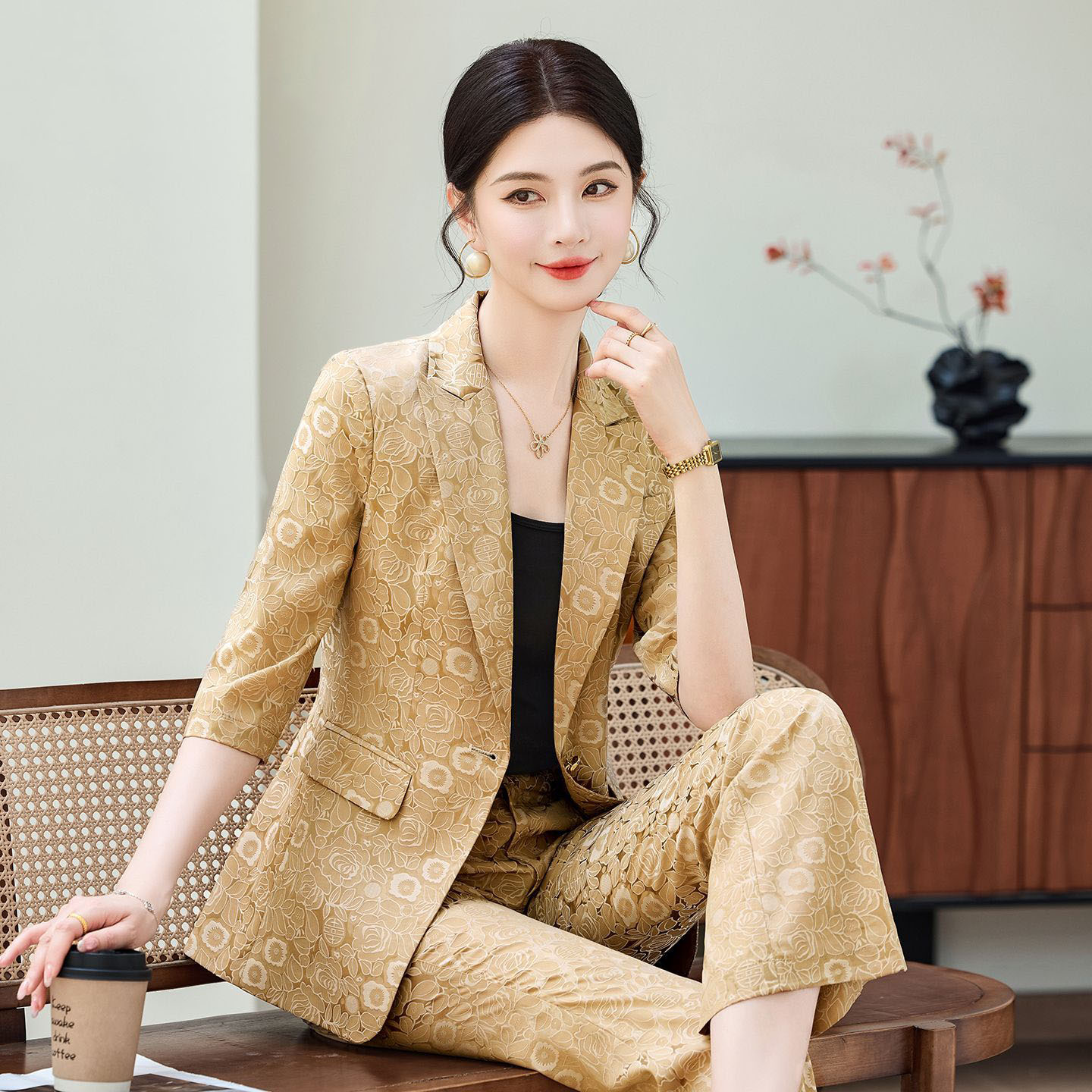 Fashion Apricot Half Sleeve Pr - огляд і ціна Women Formal Wear Blazers
