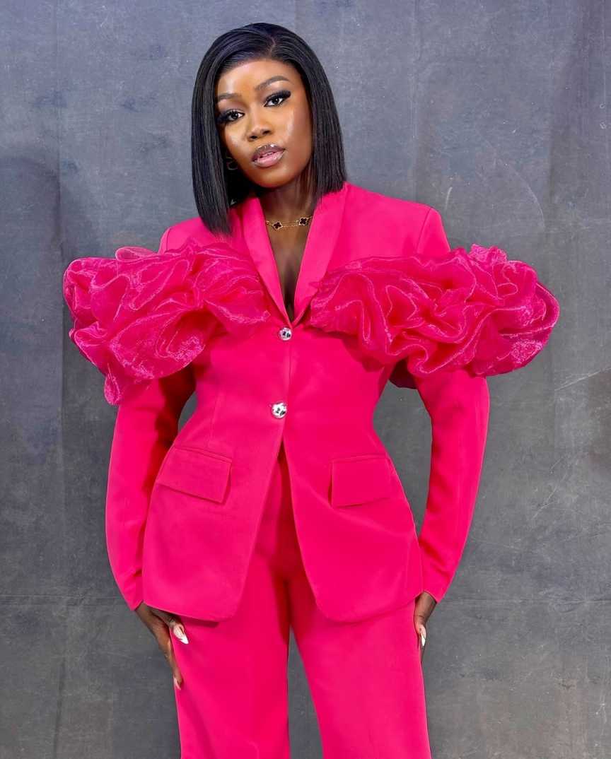 Customized Hot Pink Women Pant - огляд і ціна Women'S Formal Jackets To Wear With Dresses